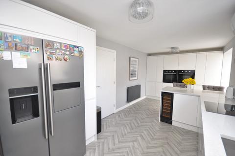 9 Stoney Croft, Hoyland, Barnsley, S74 0LZ