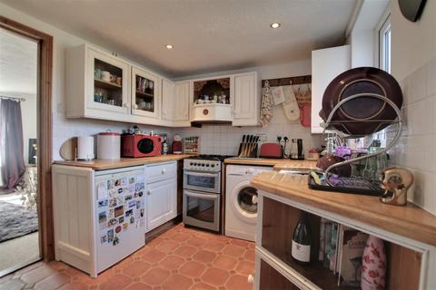 2 bedroom terraced house to rent, Dartford Road, March