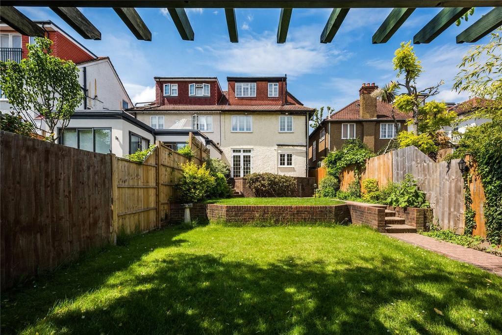 Temple Sheen Road, London 4 bed house £4,100 pcm (£946 pw)