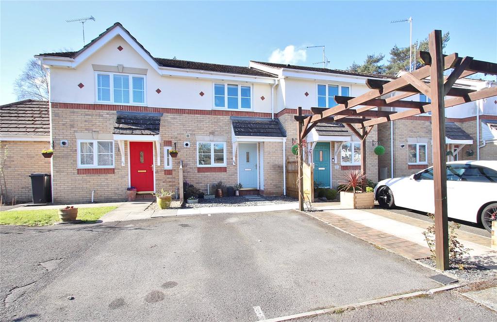 Hillmeadow, Verwood, BH31 2 bed terraced house £275,000