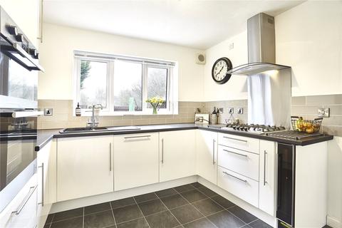 15 Lower Frenches Drive, Greenfield, Oldham, OL3 7JD