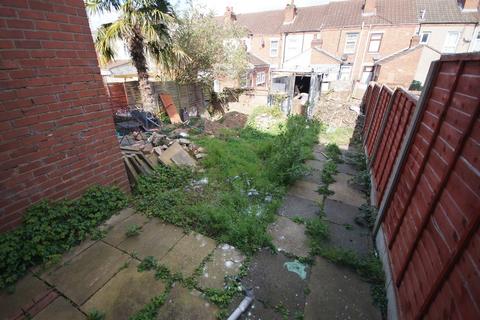 79 Coronation Road, Coventry, CV1 5BW