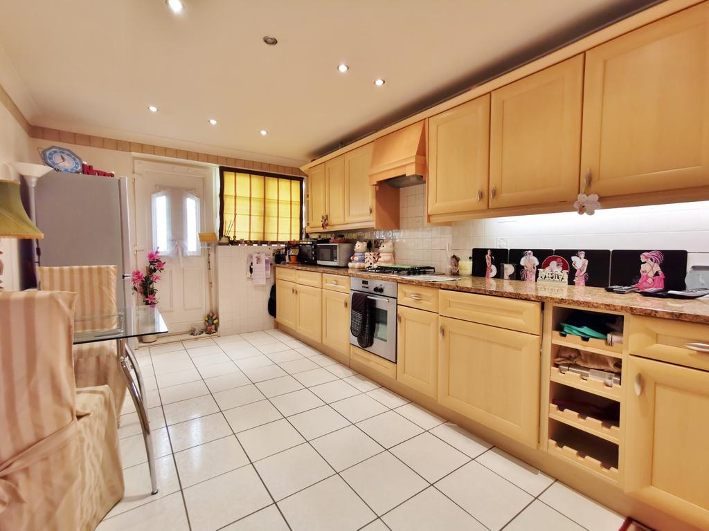 Kitchen with Breakfast Area
