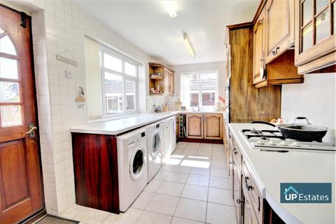 21 Ambler Grove, Coventry, CV2 5LZ