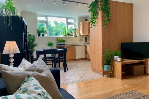 undefined, York Street, Twickenham
