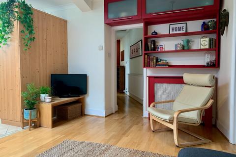 undefined, York Street, Twickenham
