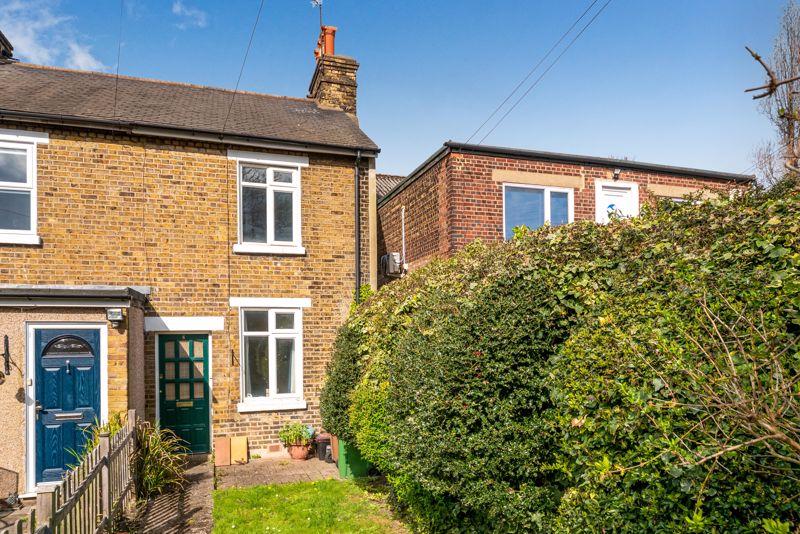 Bourne Road, Bexley 2 bed end of terrace house £300,000