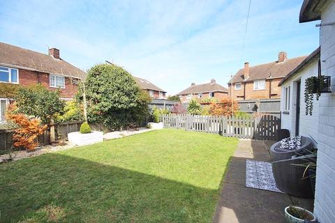 42 Filey Road, Grimsby, DN32 9TG