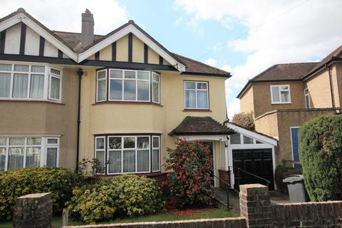 39 Herne Road, Surbiton, KT6 5BX