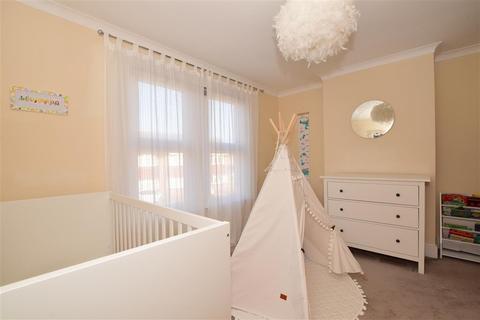 97 Cooling Road, Rochester, ME2 4RT