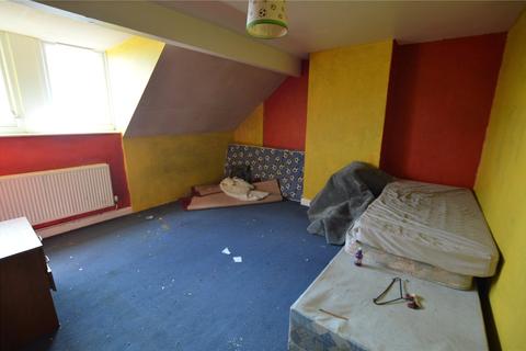 40 Bude Road, Leeds, LS11 6HX
