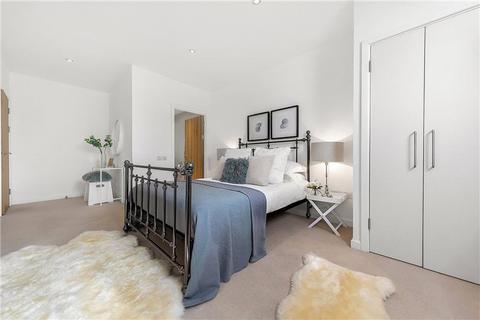 2 bedroom apartment for sale, Kennington Road, Kennington, London, SE11