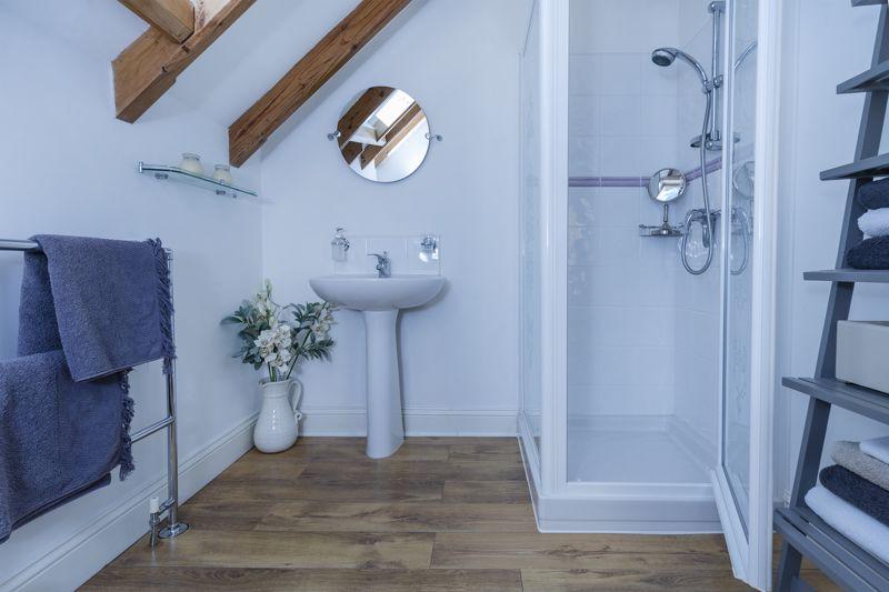 Bedroom 3 Ensuite