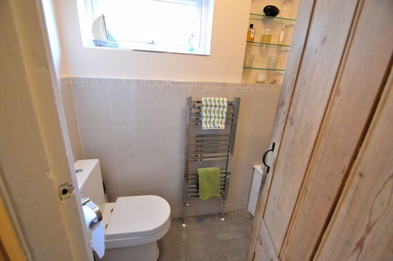 Downstairs shower