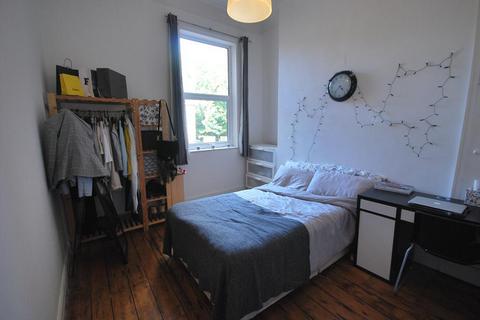 2 bedroom flat to rent, 21 Ladybarn Road, Fallowfield, Manchester, M14 6WN
