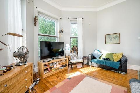 2 bedroom flat to rent, 21 Ladybarn Road, Fallowfield, Manchester, M14 6WN
