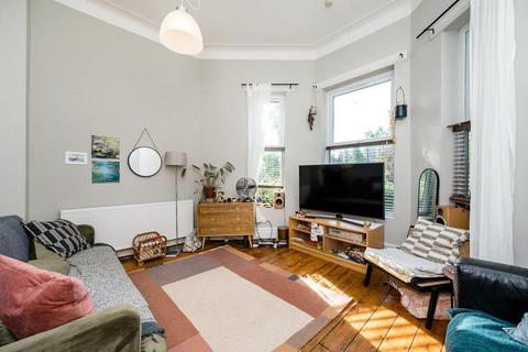 2 bedroom flat to rent, 21 Ladybarn Road, Fallowfield, Manchester, M14 6WN