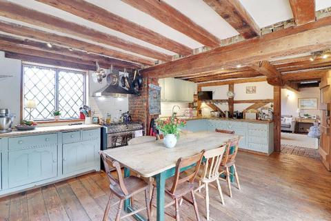 Under Mount Cranbrook Road, Benenden, Cranbrook, TN17 4ET