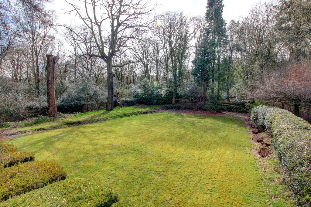 Rose Hill, Lickey, Birmingham, B45 5 bed detached house £900,000