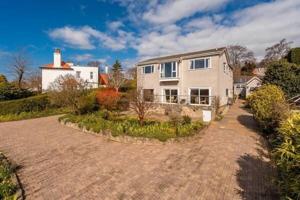 Driveway Garden