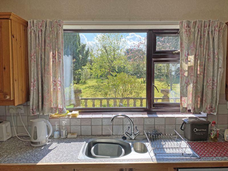 Kitchen Sink