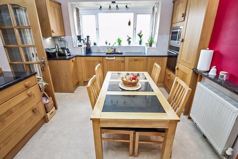 22 Alexander Drive, Bury, BL9 8PF