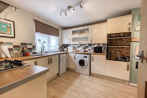 27 Rosemary Close, South Ockendon, RM15 6JJ
