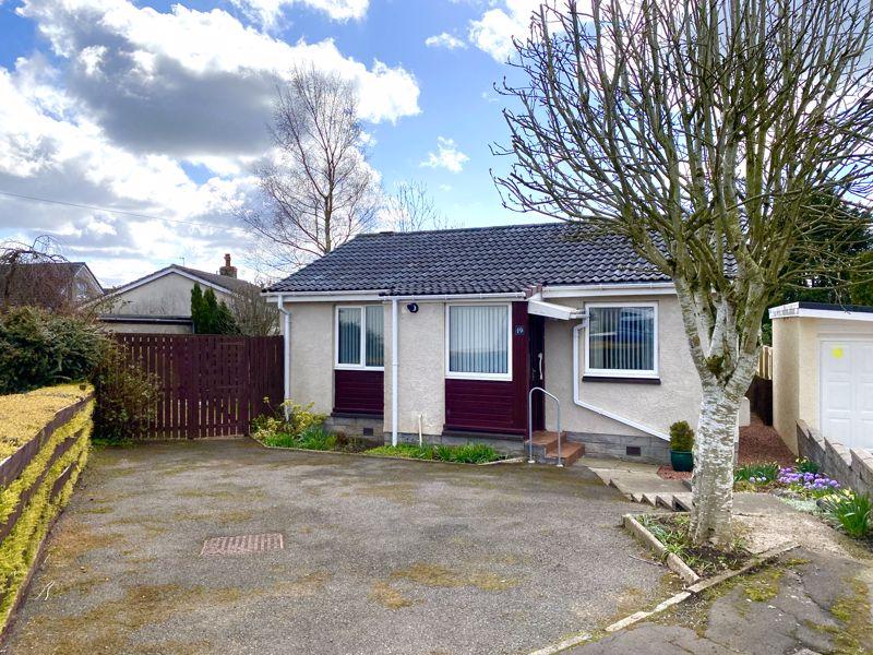 Donaldson Crescent, Mauchline 2 bed detached bungalow for sale £115,000