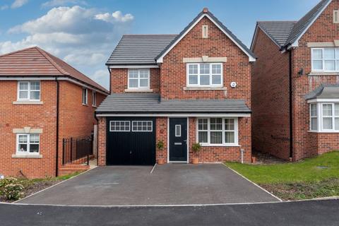 17 Balmoral Drive, Blackrod, Bolton, BL6 5UJ
