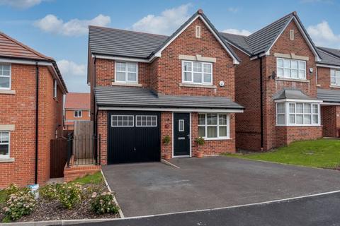 17 Balmoral Drive, Blackrod, Bolton, BL6 5UJ