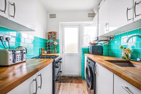 29 Lavender Close, Carshalton, SM5 3EH