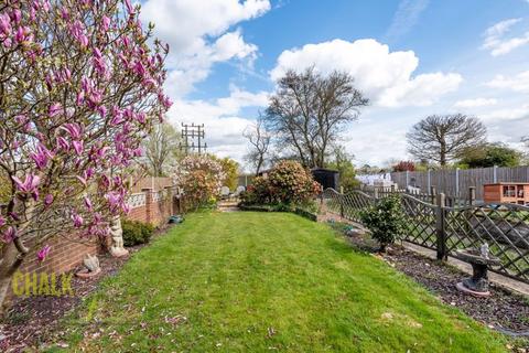 62 Winchester Avenue, Upminster, RM14 3LR