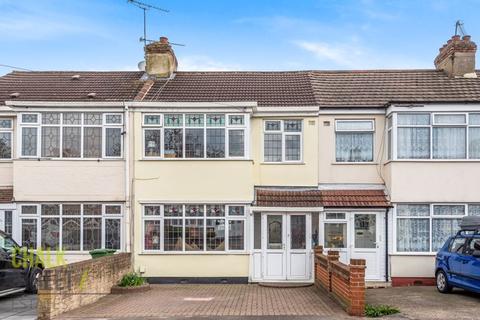 219 Gorseway, Romford, RM7 0SB