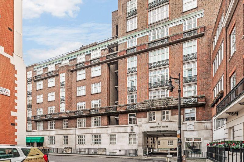 Carrington House, Hertford Street, Mayfair, W1 2 bed apartment £2,817