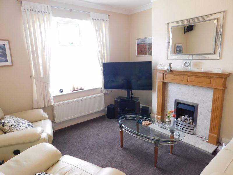 Buckminster Road, Leicester 3 bed townhouse £225,000