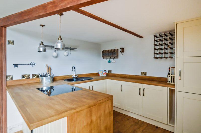 Annex/Kitchen