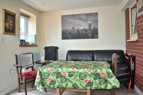 39 Caldy Road, Belvedere, DA17 6JT