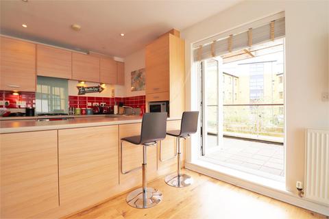 9 Sanderling Way, Greenhithe, DA9 9RQ