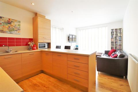 9 Sanderling Way, Greenhithe, DA9 9RQ
