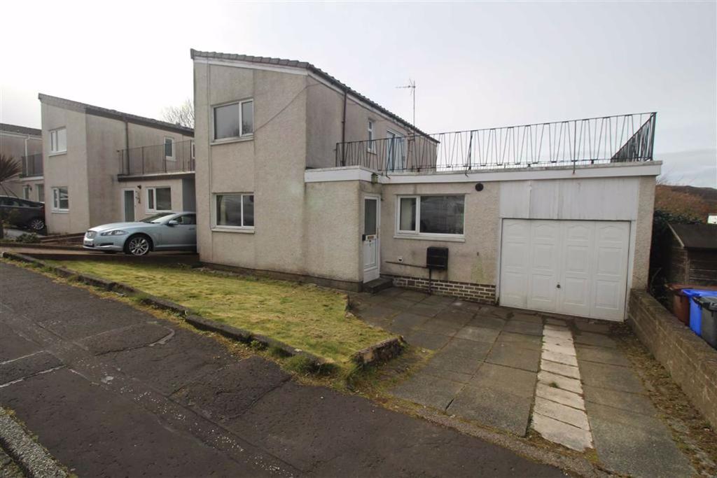 Jacobs Drive, Gourock 3 bed link detached house £173,000