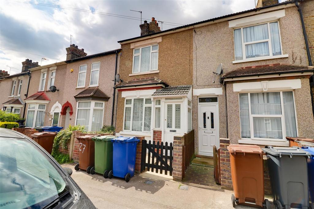 Parker Road, Grays 3 bed terraced house £300,000