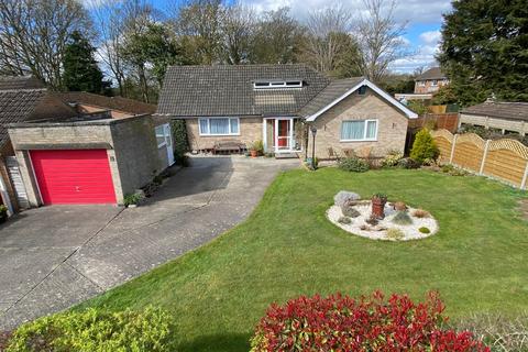 2 Chantry Close, Great Billing, Northampton, NN3 9EG