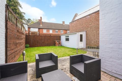 2 Fordhook Avenue, London, W5 3LP