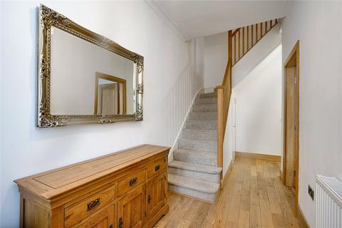 2 Fordhook Avenue, London, W5 3LP
