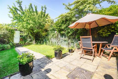 16 Rosemount Road, London, W13 0HJ