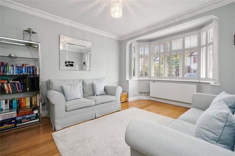 16 Rosemount Road, London, W13 0HJ