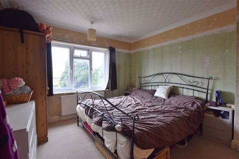 54 Seymour Road, Gloucester, GL1 5QD