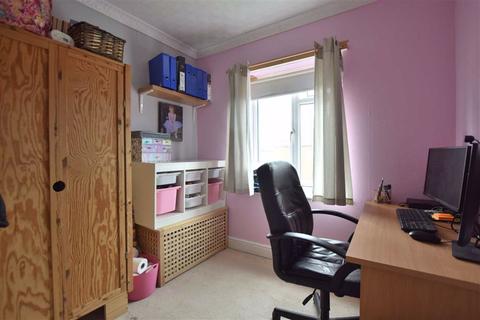 54 Seymour Road, Gloucester, GL1 5QD