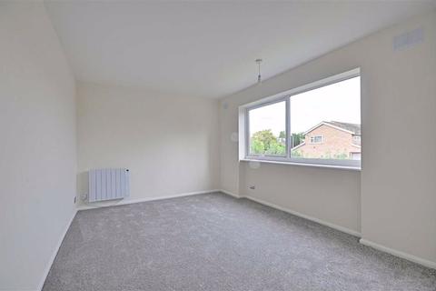 Flat 5, Elm Court Elm Green Close, Worcester, WR5 3HD