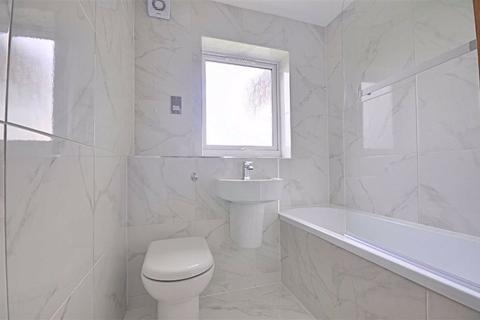 Flat 5, Elm Court Elm Green Close, Worcester, WR5 3HD